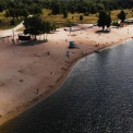 У Києві перевірили якість води на пляжах: де виявили перевищення показників