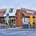 У McDonald’s з’явилися нові бургери «СВІЙ», крильця та картопля