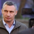 Кличко подякував Сирському за оборону Києва та звернувся до нового головнокомандувача Драпатого