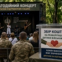 У Деснянському районі Києва провели благодійний концерт на підтримку дитини військового