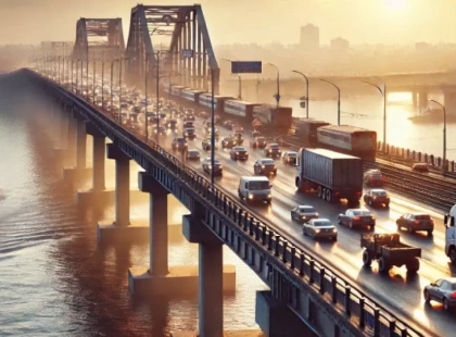Мости Києва працюють на межі: що потрібно для їх розвантаження