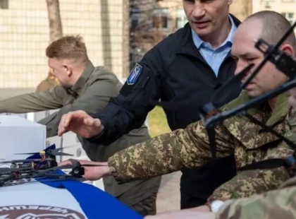 Кличко передав 400 FPV-дронів бійцям Нацгвардії: що відомо