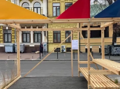 Перший київський парклет на Подолі оновлять: як долучитись