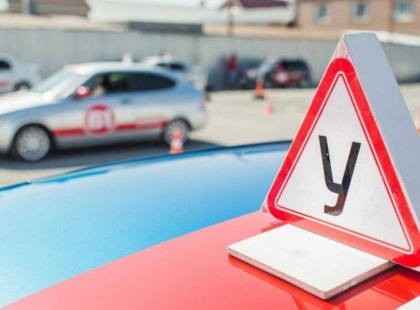 Кандидат у водії в Києві намагався обдурити на іспиті: що він зробив?