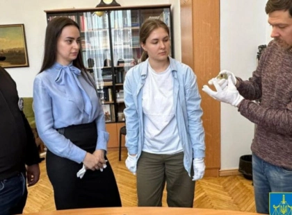 У Києві передано три унікальні археологічні скарби до Національного музею історії України
