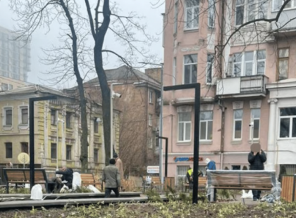 У Києві чиновника судитимуть за розтрату 6 млн грн на сквер