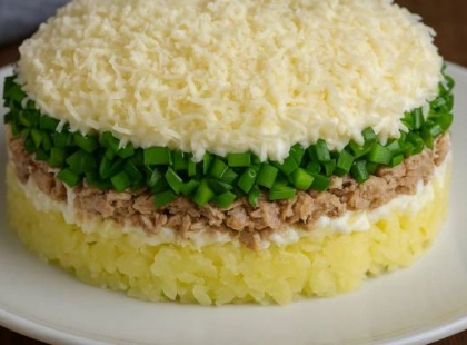 Салат «Олена» — хит продажів на кожне свято! Лише прості продукти