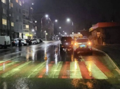 Вишгород: водій збив жінку з дитиною, мати загинула, дитина в реанімації