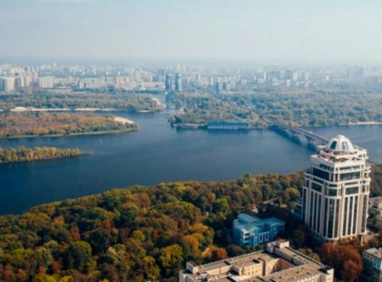 Київ під транспортним колапсом: метро закрито, автобуси переповнені