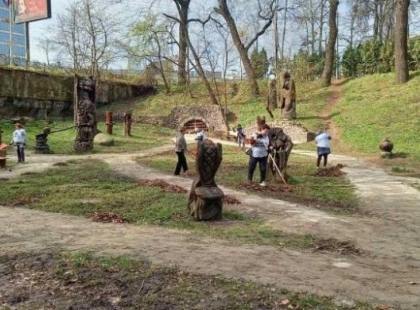 Що висадили під час загальноміської толоки в Києві?