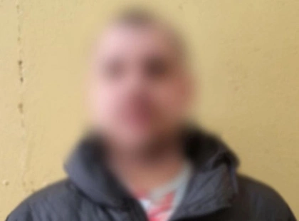 Побиття в київському кафе: чоловік у реанімації з розривом легені, нападнику загрожує в’язниця