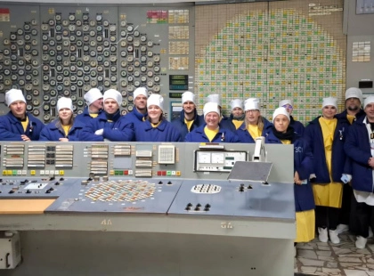 Міжнародна делегація відвідала Чорнобиль: що побачили дипломати у зоні