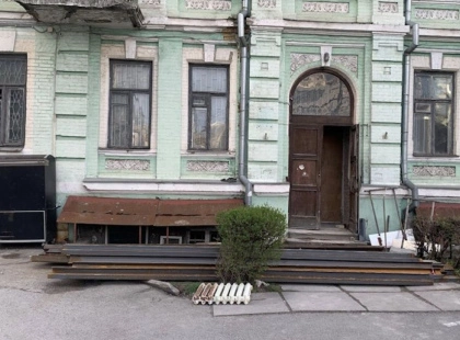 У центрі Києва демонтують будівлю 1900 року: що відомо