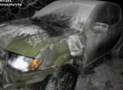 У Києві затримали молодиків за підпал автомобілів військових