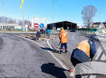 Ремонт та прибирання на дорогах Київщини: що важливо знати водіям