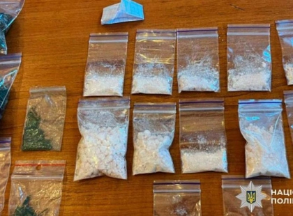 Розкрито наркозбут у Києві: спільники з Бортничів під вартою