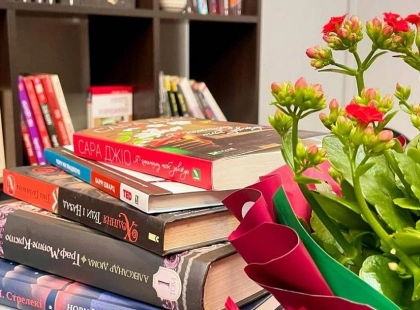 Затишок з книжкою і хвостиком: у Києві відкрилася pet-friendly кав'ярня-книгарня