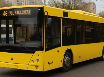 Громадський транспорт Києва змінює маршрути 6 травня: які автобуси поїдуть інакше