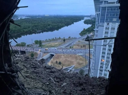 Київ під ударом: внаслідок атаки є загиблі, поранені діти і зруйновані будинки