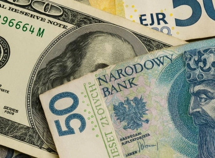 Курс валют на 8 травня: що буде з доларом, євро та злотим