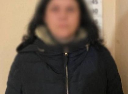 У Києві жінка викрала гаманець у знайомого з Черкащини — її викрили