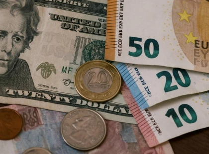 Долар стрімко зростає: курс валют на 9 травня вразив