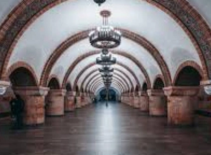 Метро «Майдан Незалежності» 10 травня закриють на вхід і вихід