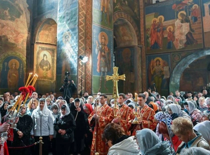 Повернення до витоків: у Кирилівській церкві Києва вперше за 30 років відслужили літургію українською