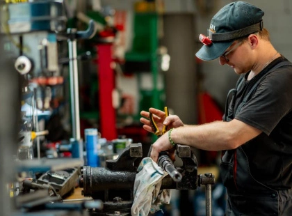 Автосервіс IRON MASTER у Києві: коли потрібен не просто ремонт, а рішення