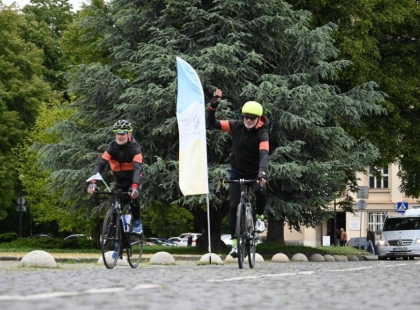 Ветерани стартували з Ужгорода до Києва: 1000 км за Героїв!