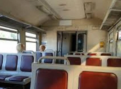 Шок у приміській електричці: підлітки влаштували бійку