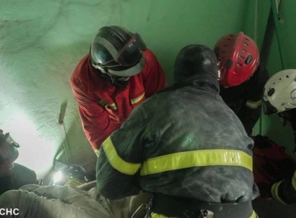 Небезпечна пастка в багатоповерхівці: на Оболоні чоловіка витягли з вентиляційної шахти