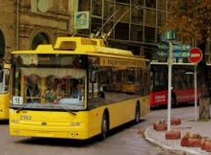 Тимчасові зміни маршрутів автобусів у Києві 27 травня