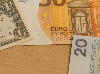 Курс валют на 30 травня 2025 року: що очікувати від долара, євро та злотого?