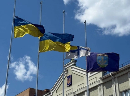 Ірпінь у жалобі: місто приспустило прапори через трагедію в Сумах