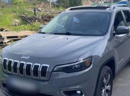 На автомийку — пішки, з автомийки — на Jeep: працівник вкрав авто