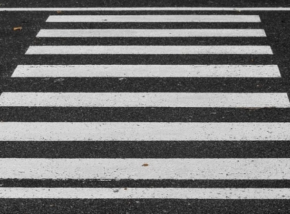 Скутерист не пропустив пішоходів у Києві — покарання вже винесено