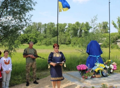 Герої не вмирають: Відкрито пам’ятник героям 114-ї ОМБр у Термахівці