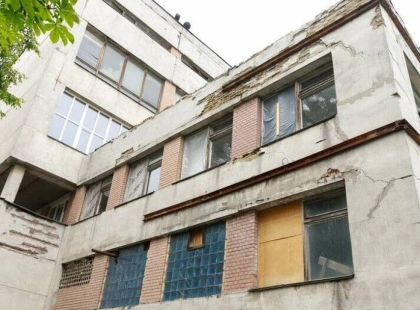 Зруйнували — не зламали: Київ відновлює коледж, пошкоджений через атаку