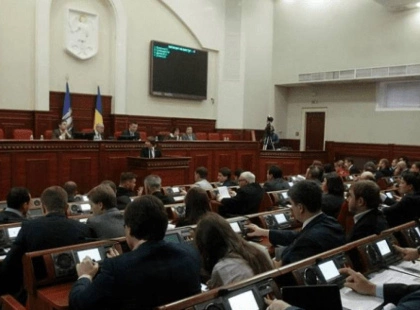 70 тисяч на ремонт мікрофонів у Київраді: необхідність чи формальність?