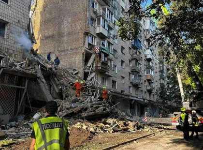 Жах у Києві: майже 100 поранених, розбір завалів триває