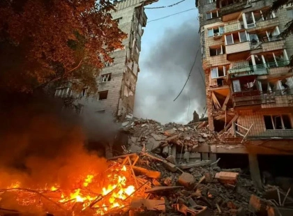 Рятувальна операція в Києві: родина, яку врятували з 8 поверху під час ракетного удару