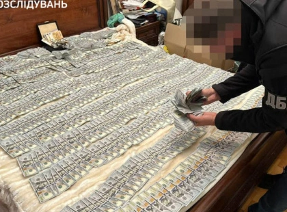 Як купували «захист» від мобілізації: ДБР завершило розслідування масштабної схеми ухилення від служби в Голосіївському РТЦК