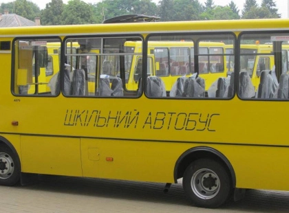 Школи Білоцерківщини отримають 17 нових автобусів до кінця 2025 року