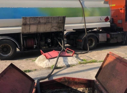У Києві викрили підпільну АЗС з пальним на мільйон гривень