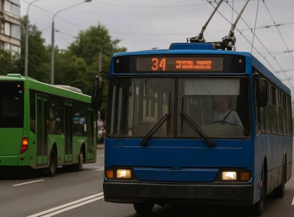 У Києві змінять маршрути громадського транспорту через ярмарки: коли та де саме