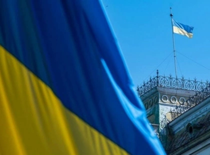 "Що стоїть за Конституцією України: важливе свято, яке формує майбутнє!"