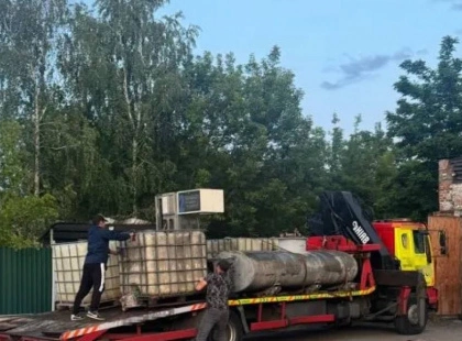 Під Києвом "накрили" підпільну заправку: паливо без ліцензії і документів!