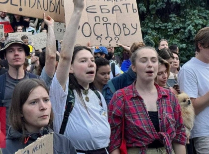 «Ганьба!» — у Києві протестують проти підписаного Зеленським закону про НАБУ