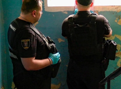 У Києві чоловік зарізав товариша під час пиятики: поліція повідомила про підозру